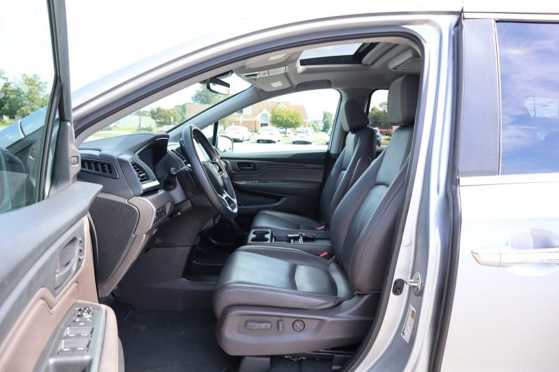 Used 2018 Honda Odyssey EX-L image 9