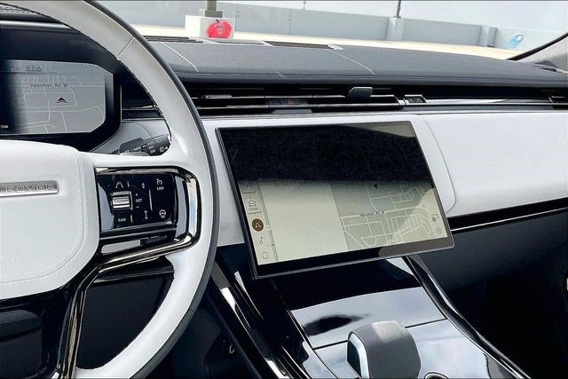 New 2026 Land Rover Range Rover Sport Dynamic SE image 6