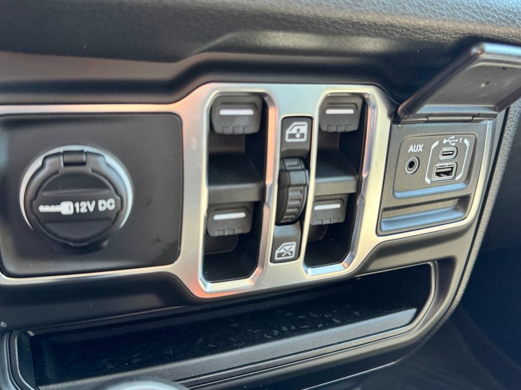 New 2026 Jeep Gladiator Sport AWD/4WD image 20