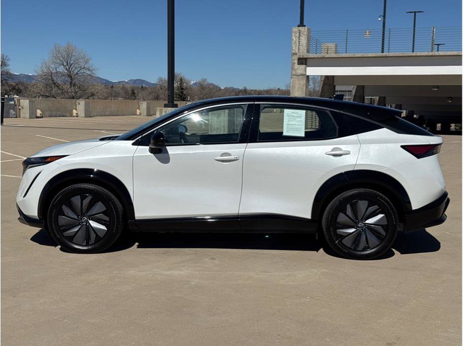Used 2023 Nissan Ariya AWD image 4