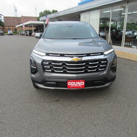 Used 2026 Chevrolet Equinox LT FWD image 3