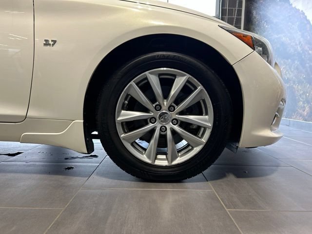 Used 2015 INFINITI Q50 Premium w/ Navigation Package AWD/4WD image 44
