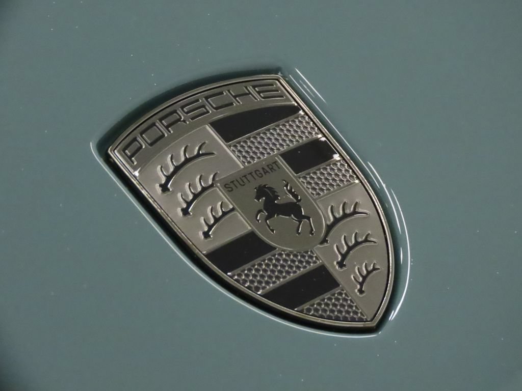 New 2026 Porsche Cayenne Turbo AWD/4WD image 15