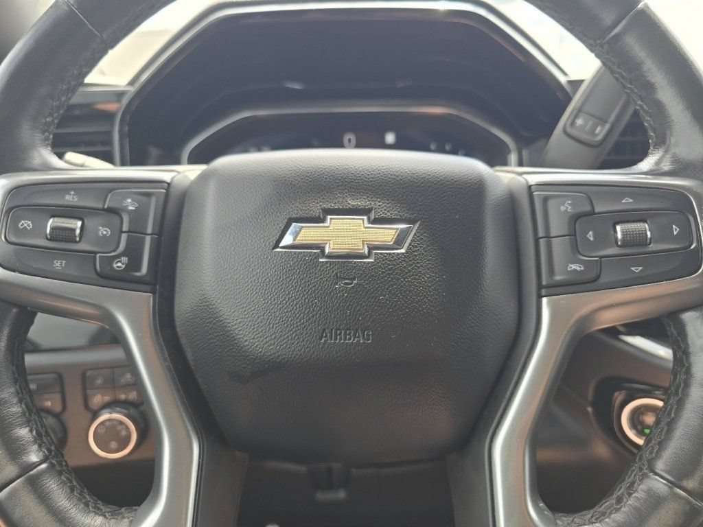 Used 2022 Chevrolet Silverado 1500 LT w/ Safety Package AWD/4WD image 29