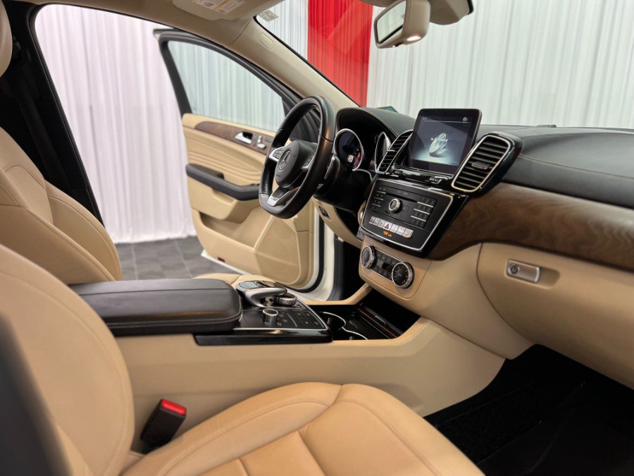 Used 2016 Mercedes-Benz GLE 450 4MATIC Coupe image 17