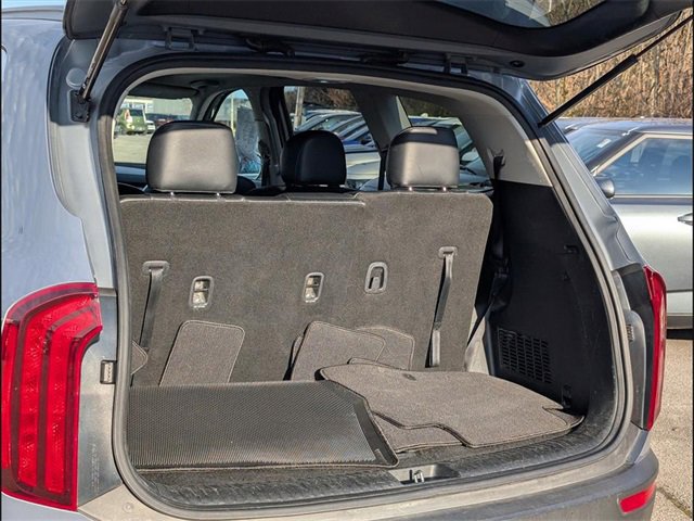 Used 2022 Kia Telluride S image 19