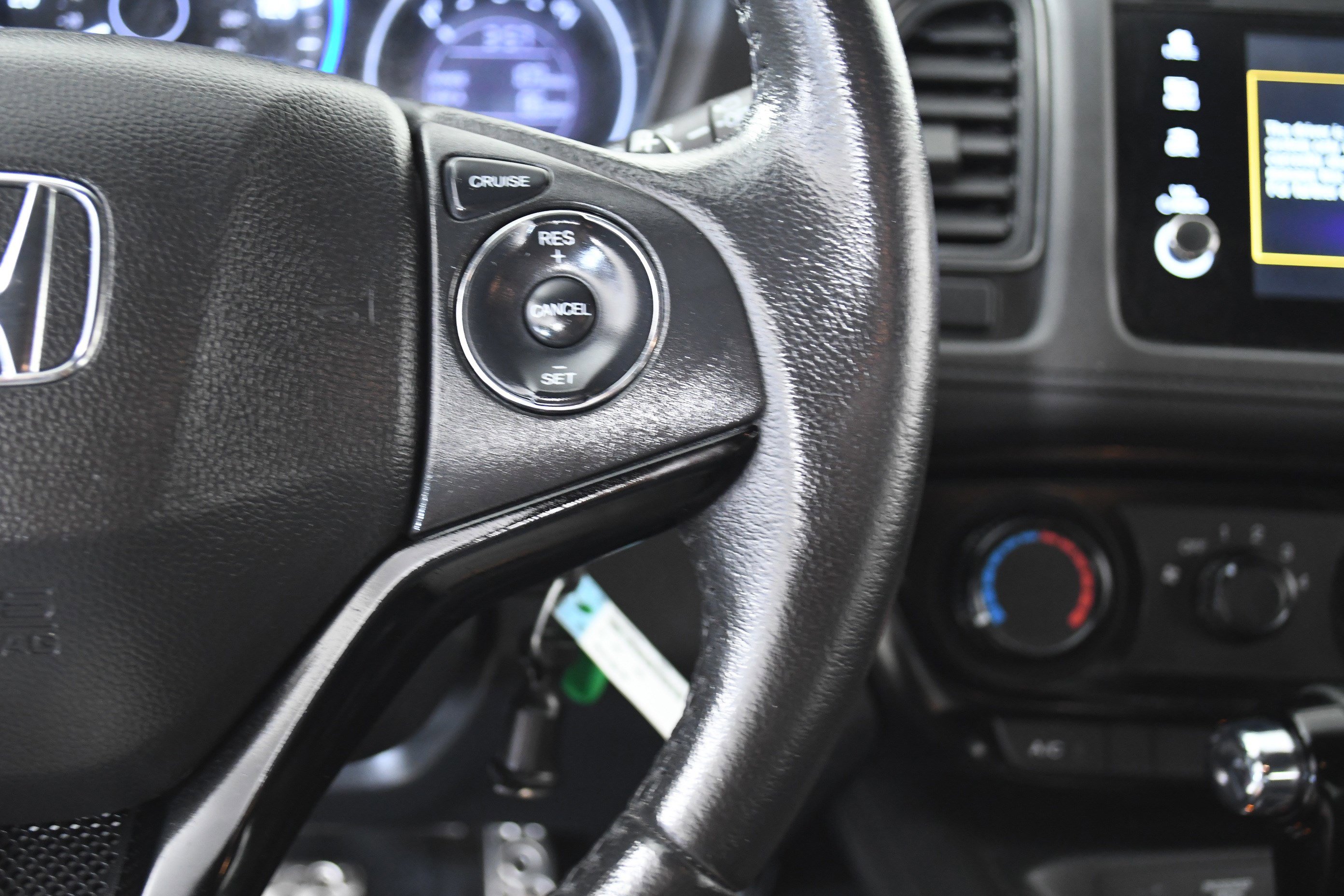 Used 2022 Honda HR-V Sport image 13