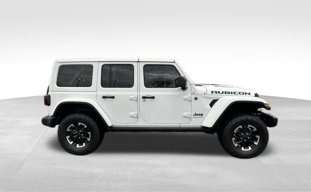 Used 2024 Jeep Wrangler Unlimited Rubicon 4xe image 10