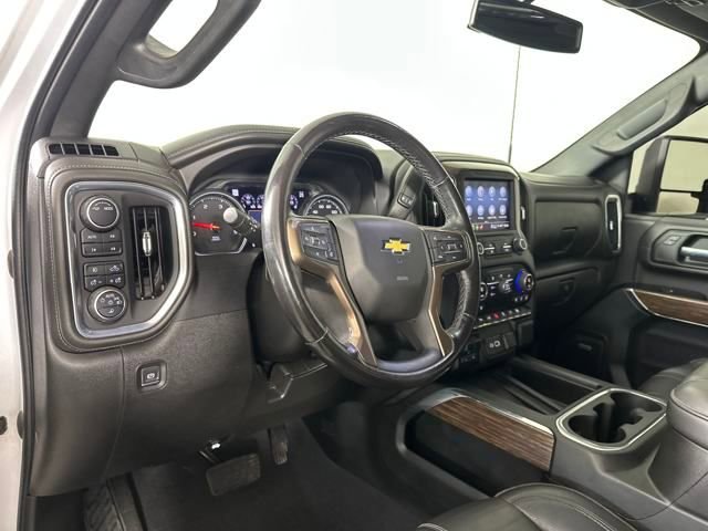 Used 2022 Chevrolet Silverado 3500 High Country image 13