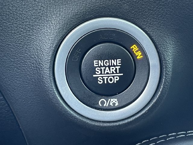 Used 2021 Dodge Challenger R/T Scat Pack RWD image 23