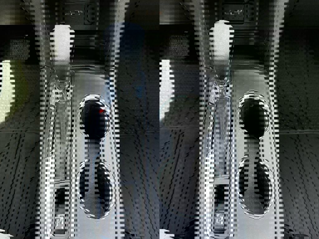 Used 2024 Chevrolet Equinox LS w/ LPO, Floor Liner Package image 27