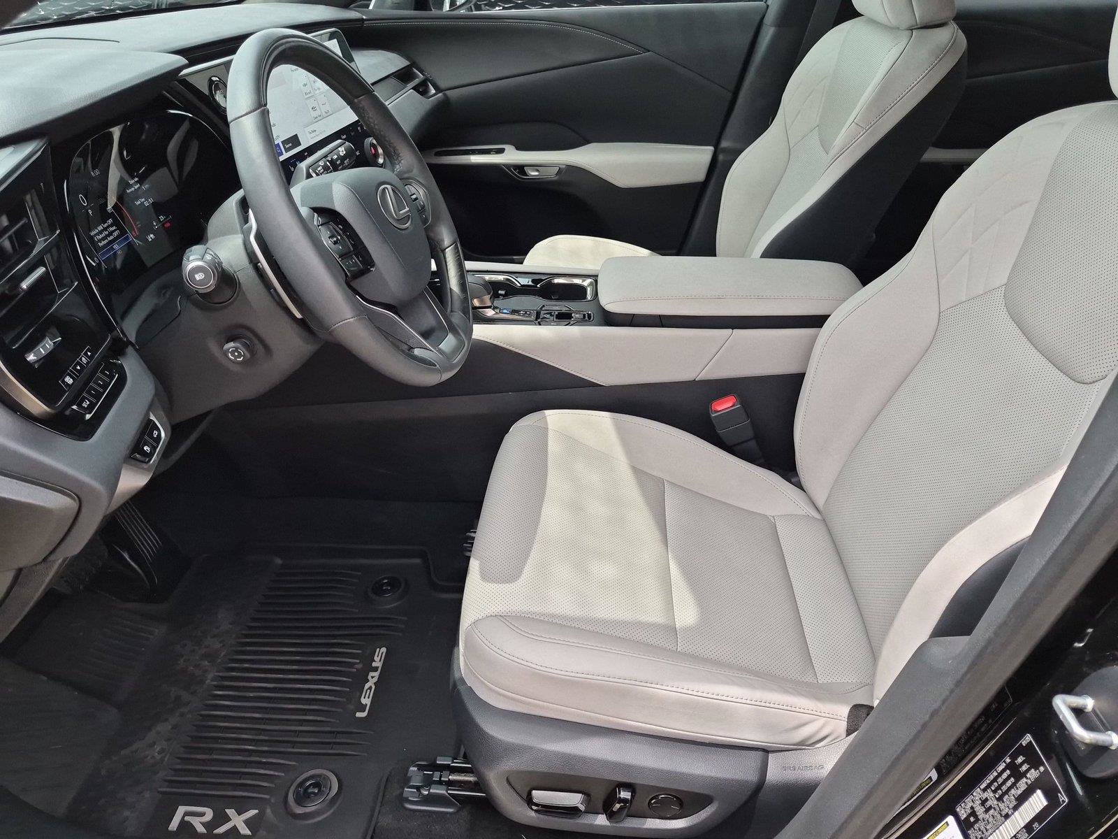 Used 2025 Lexus RX 350 Premium w/ Convenience Package FWD image 24