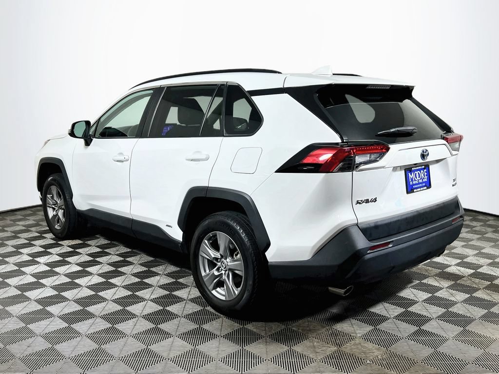 Certified 2023 Toyota RAV4 XLE w/ Convenience Package AWD/4WD image 5