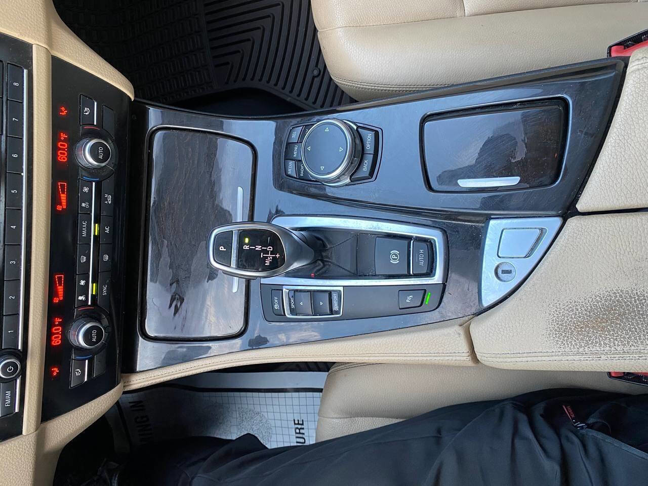 Used 2016 BMW 528i Sedan image 24