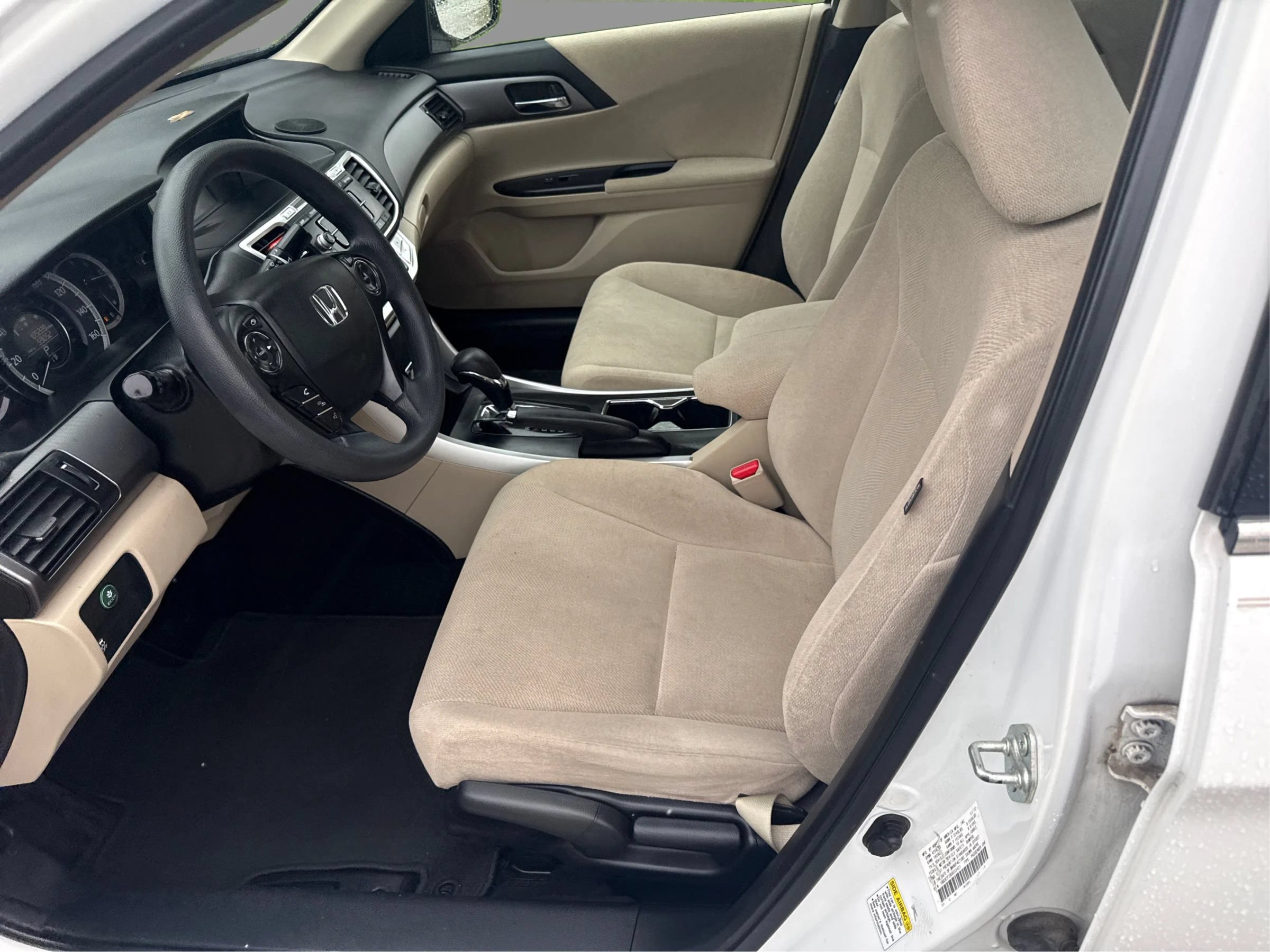 Used 2013 Honda Accord LX image 10
