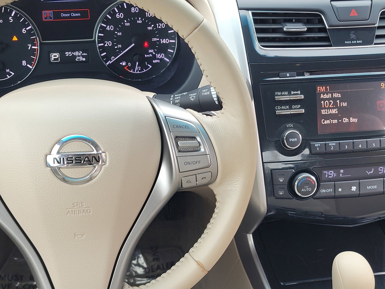 Used 2013 Nissan Altima 2.5 SV FWD image 15
