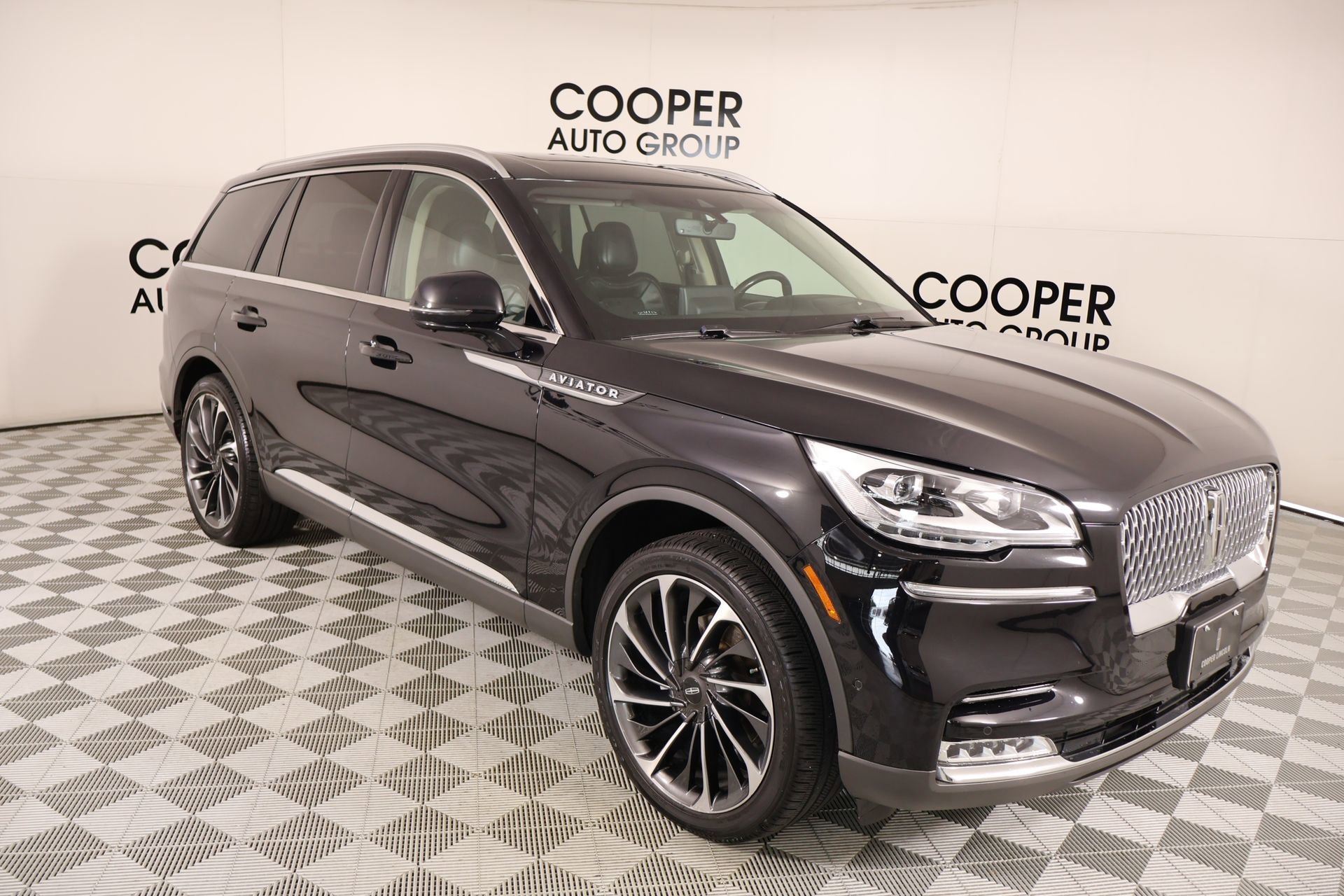 Used 2021 Lincoln Aviator Reserve w/ Equipment Group 202A