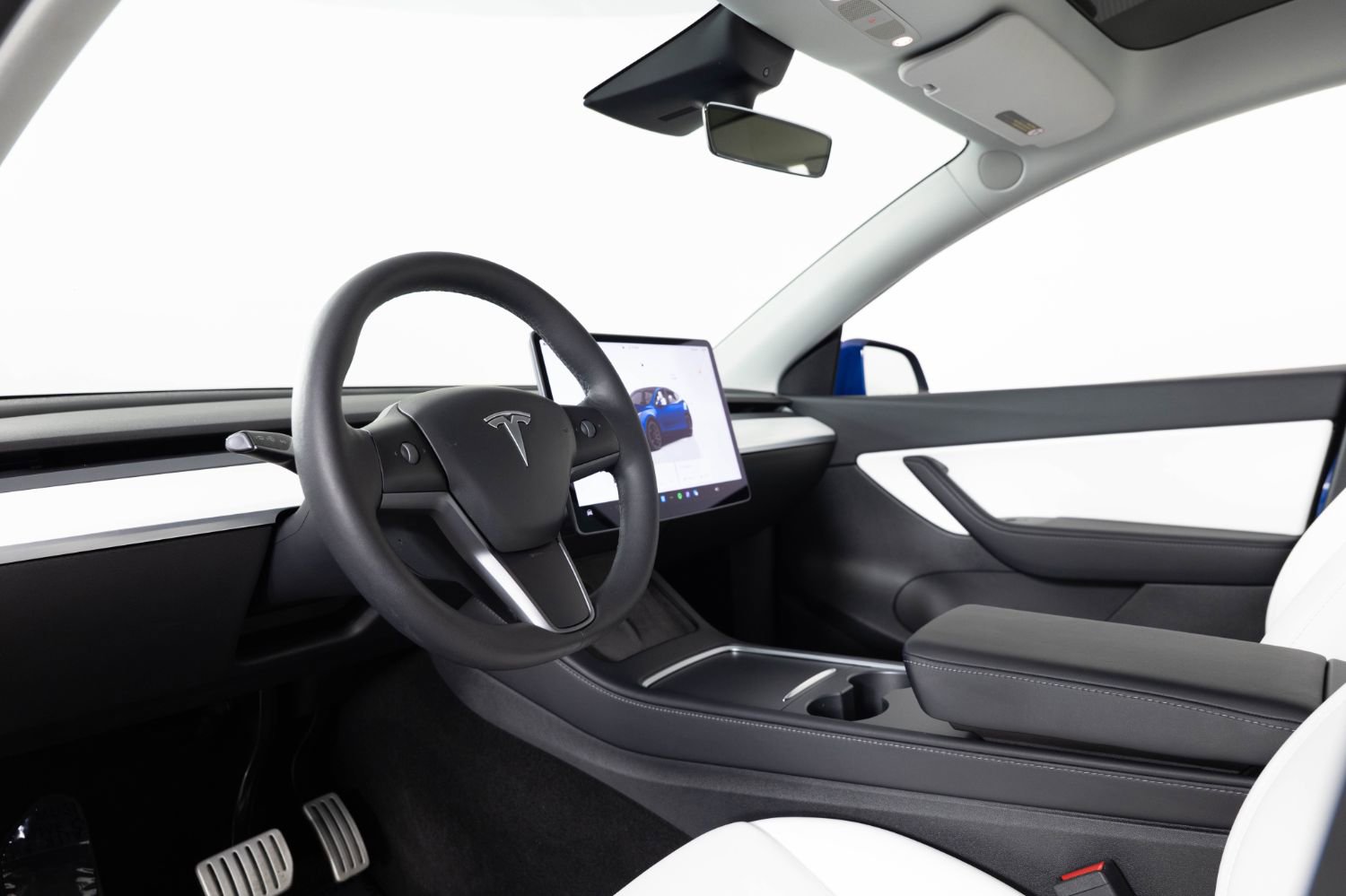 Used 2022 Tesla Model Y Performance AWD/4WD image 13