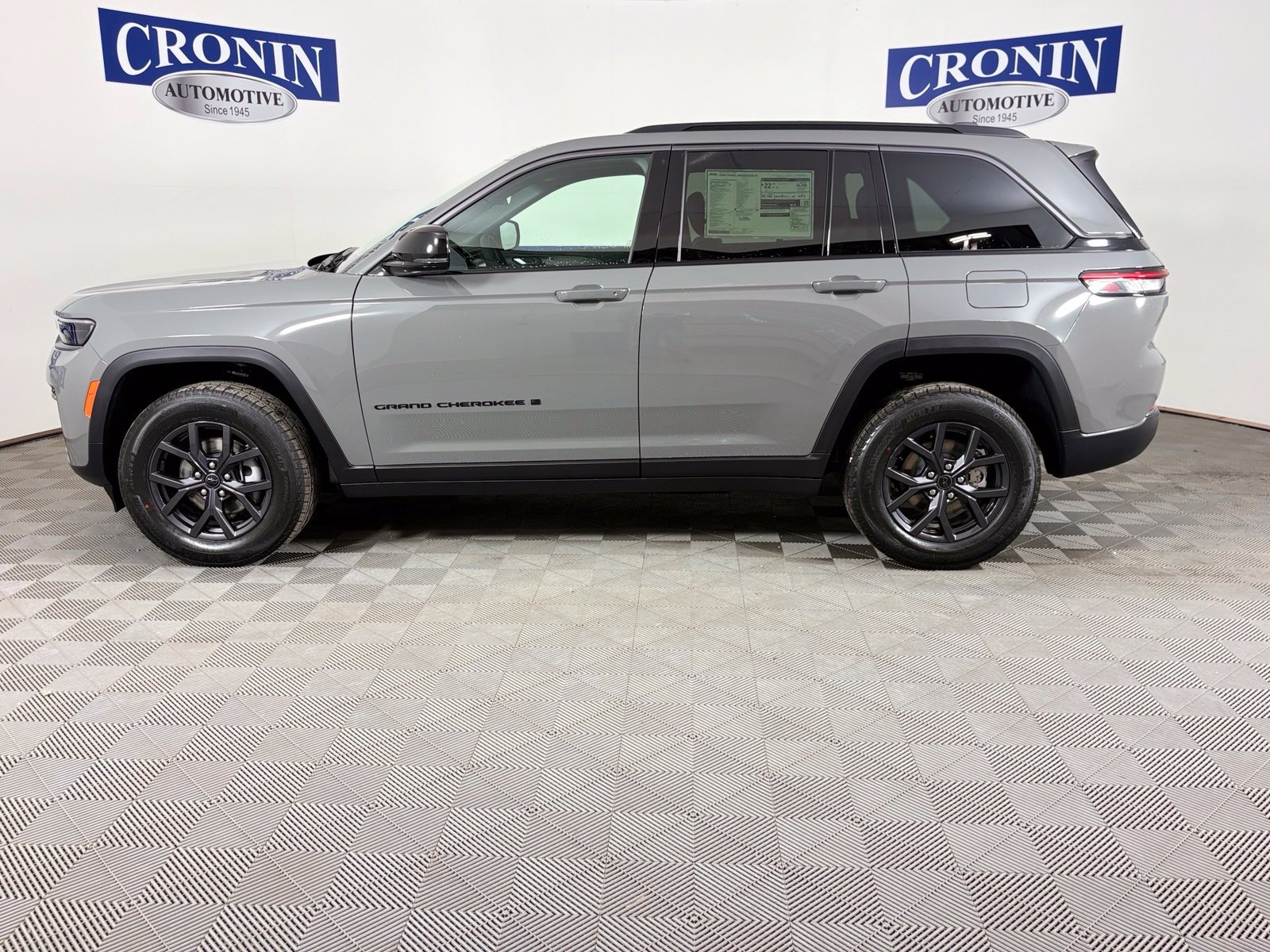 New 2027 Jeep Grand Cherokee 4WD image 27