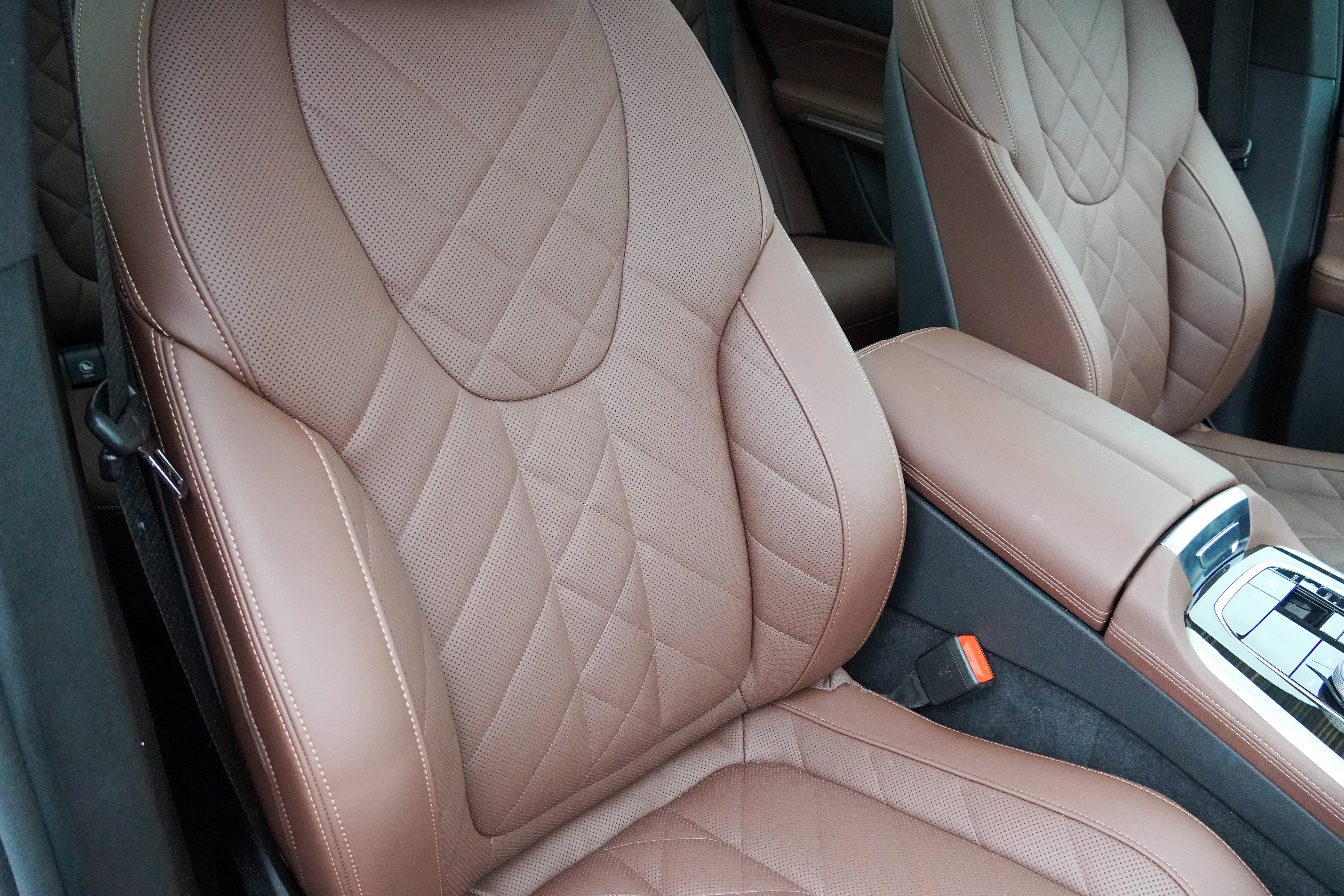 Certified 2025 BMW X5 xDrive40i AWD/4WD image 13