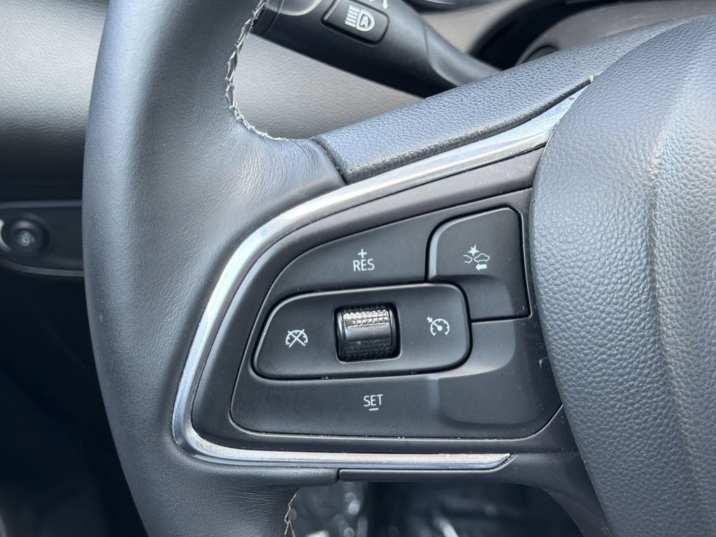 Used 2020 Buick Encore GX Select FWD image 23