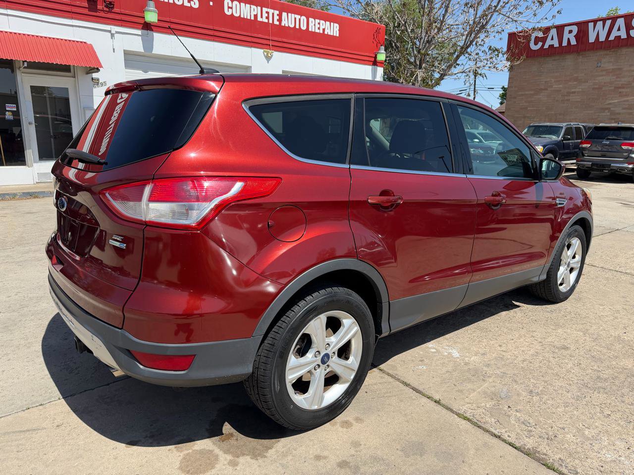 Used 2016 Ford Escape SE AWD/4WD image 7