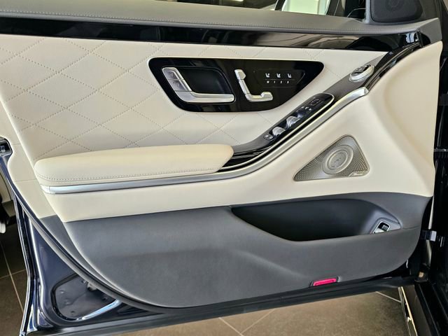 New 2026 Mercedes-Benz S 500 4MATIC image 19