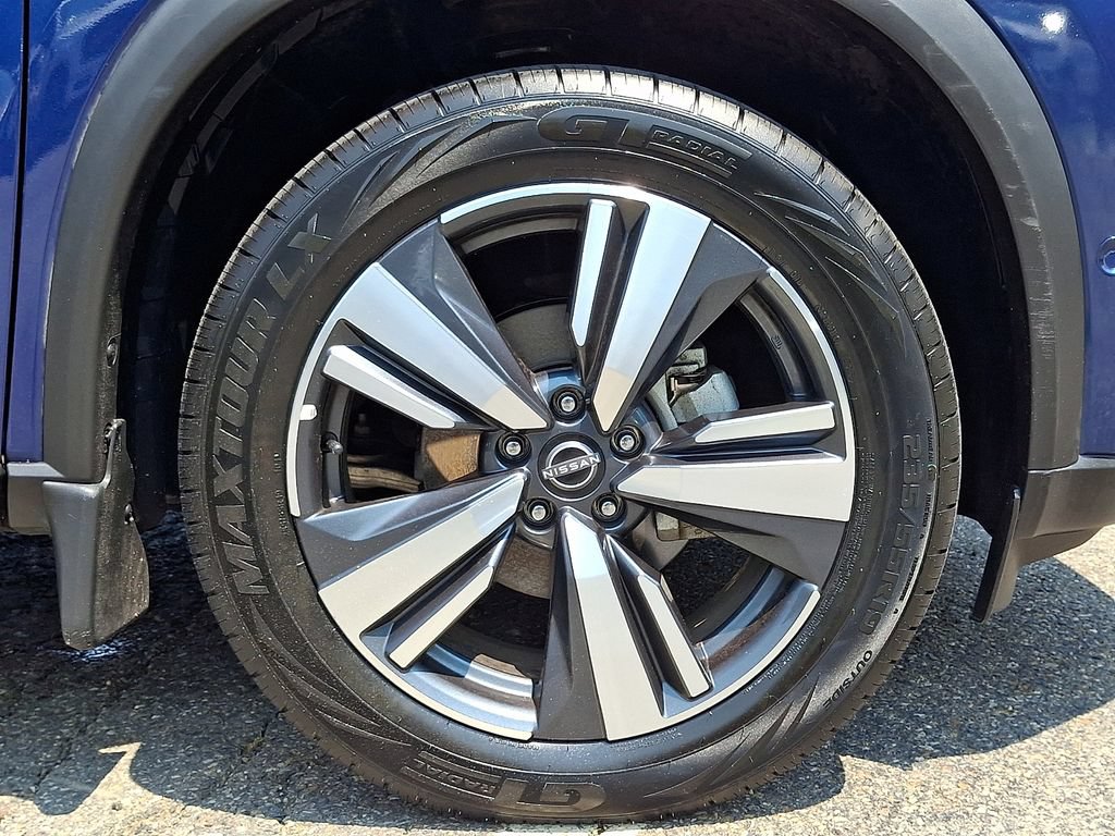Certified 2023 Nissan Rogue SL w/ SL Premium Package AWD/4WD image 9
