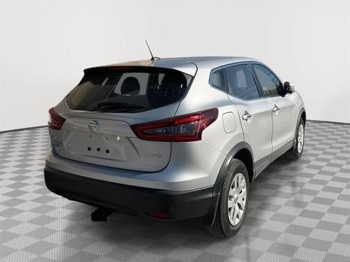 Certified 2020 Nissan Rogue Sport S AWD/4WD image 2