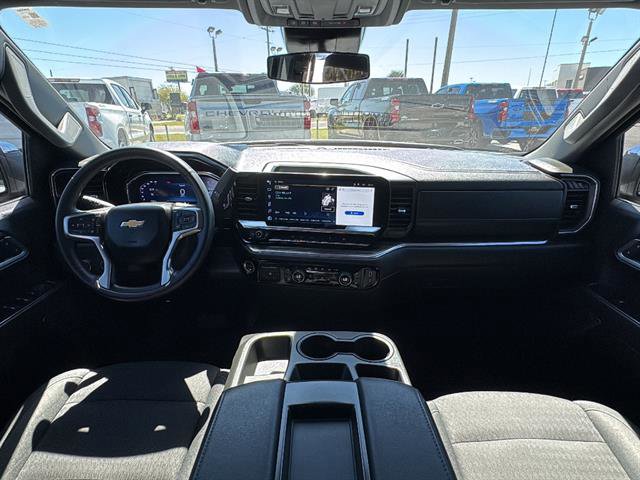Used 2025 Chevrolet Silverado 1500 LT RWD image 15