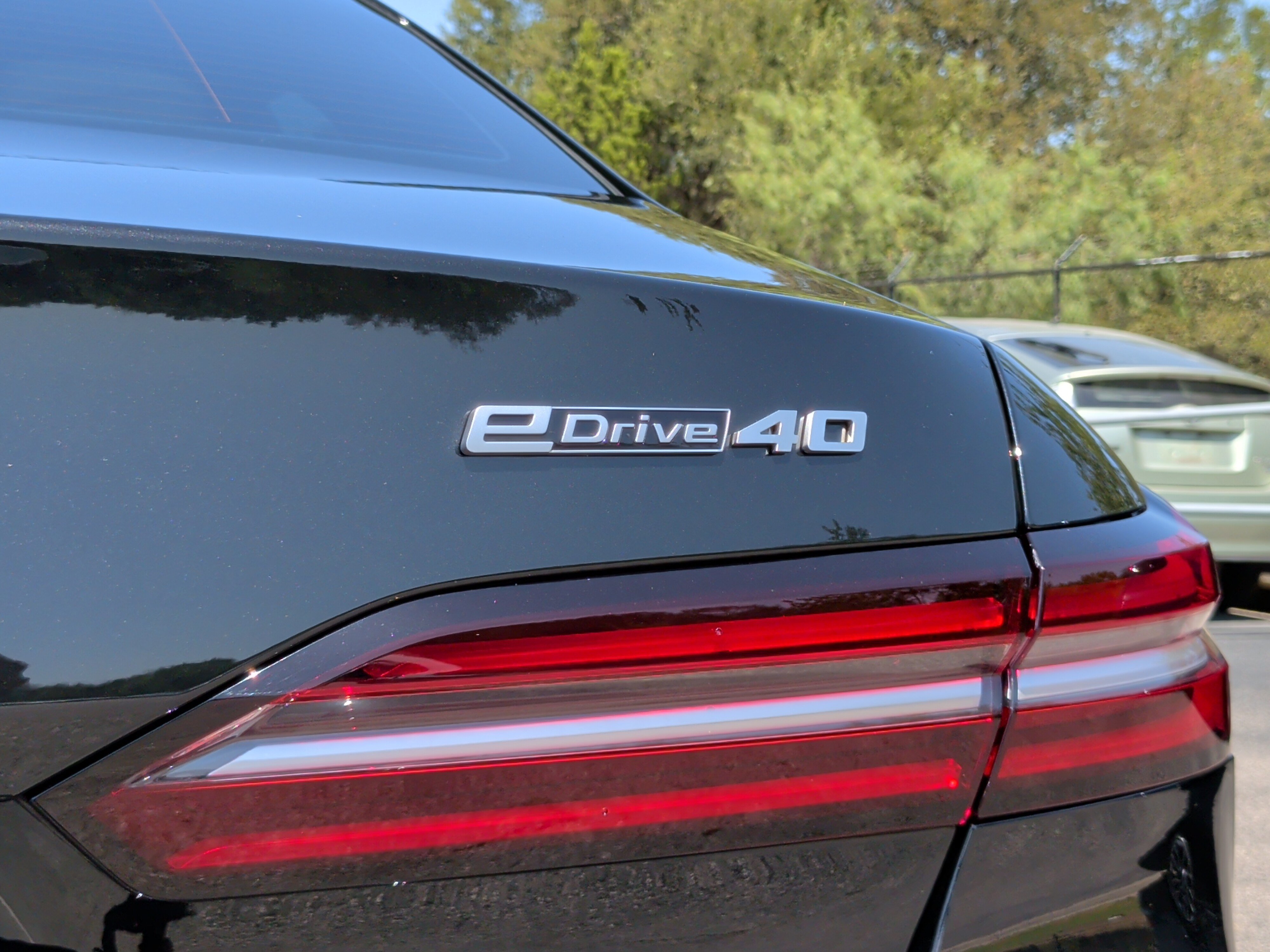 Certified 2026 BMW i5 eDrive40 RWD image 11