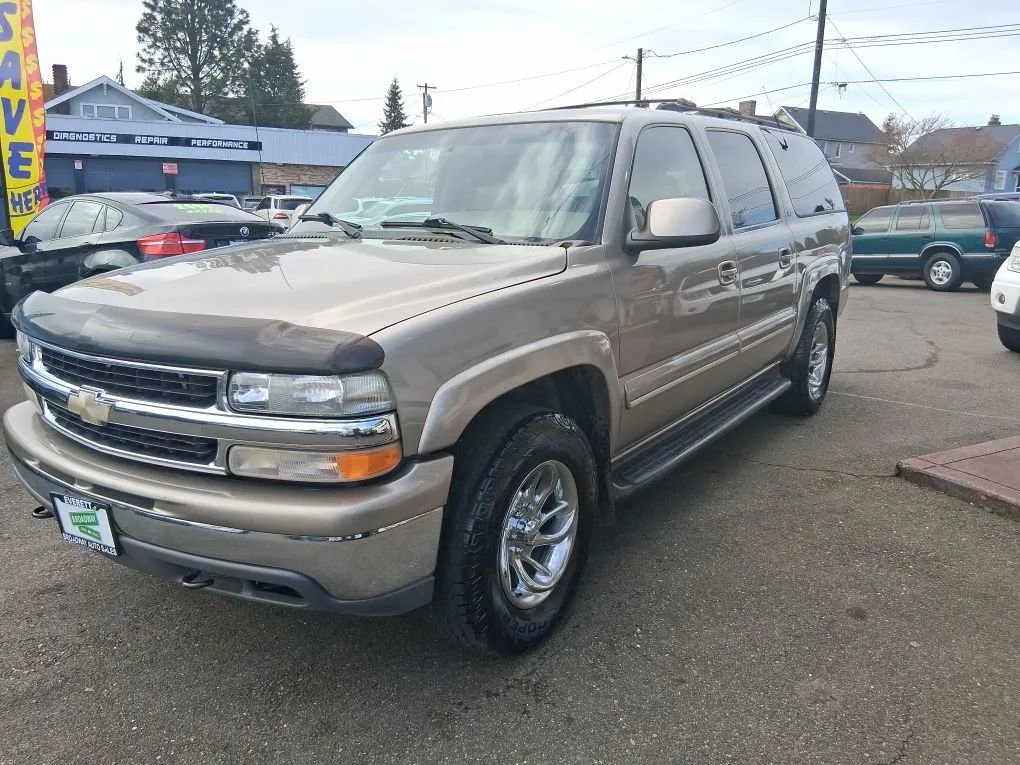 Used 2001 Chevrolet Suburban LT w/ LT Preferred Equipment Group image 1