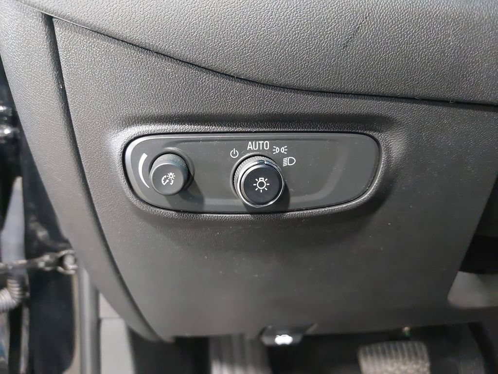 Used 2024 Chevrolet Equinox LT AWD/4WD image 27