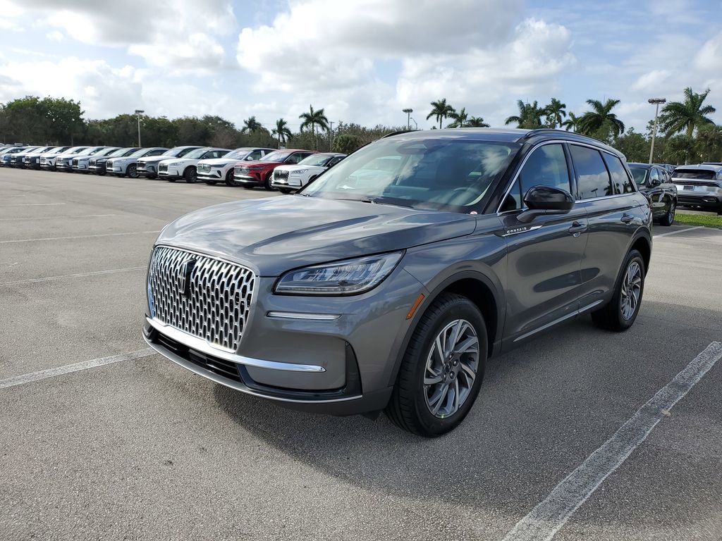 New 2026 Lincoln Corsair Premiere FWD image 2