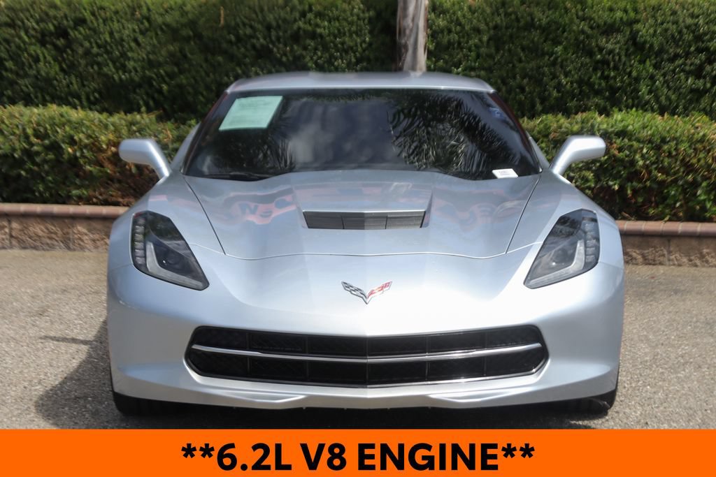 Used 2017 Chevrolet Corvette Stingray Coupe w/ 1LT RWD image 3