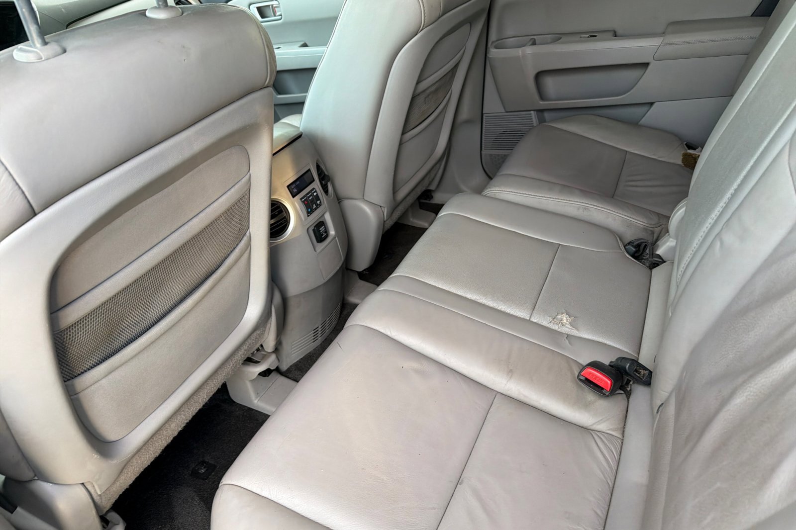 Used 2011 Honda Pilot EX-L image 12