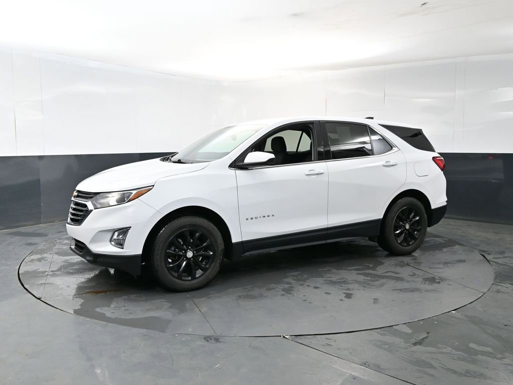 Used 2020 Chevrolet Equinox LT w/ Driver Convenience Package FWD image 2