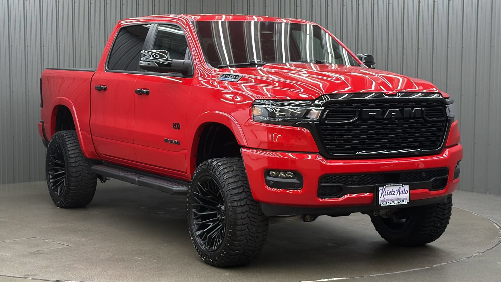 Used 2025 RAM 1500 Big Horn AWD/4WD image 7