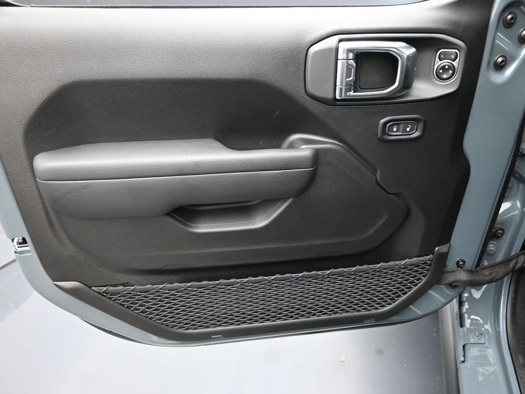 New 2025 Jeep Wrangler Willys image 9