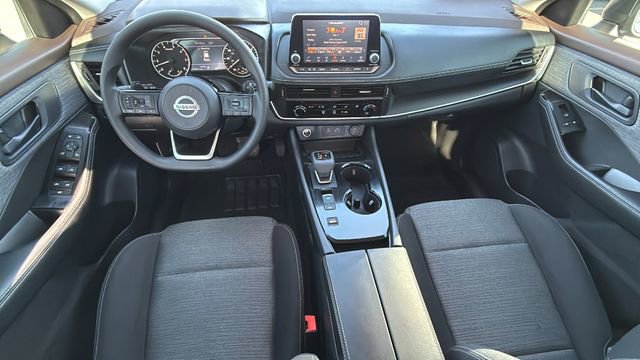 Used 2021 Nissan Rogue S image 26