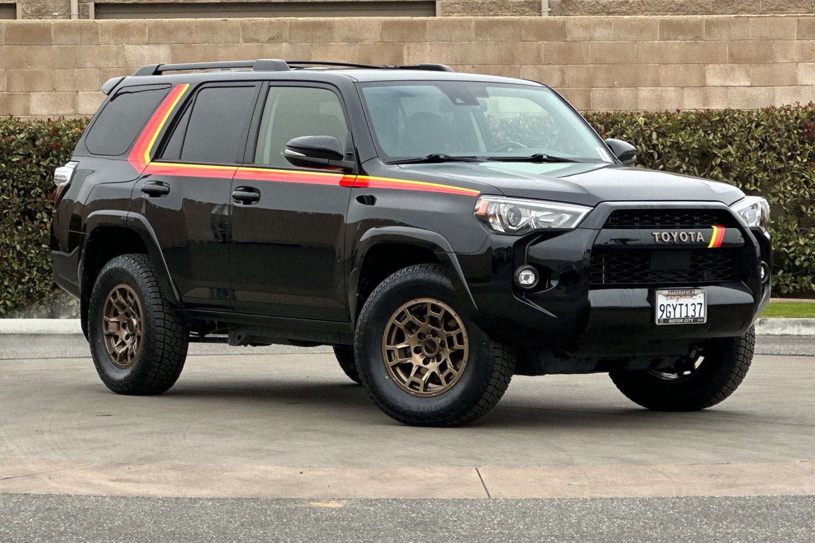 Used 2023 Toyota 4Runner 40th Anniversary SE image 2