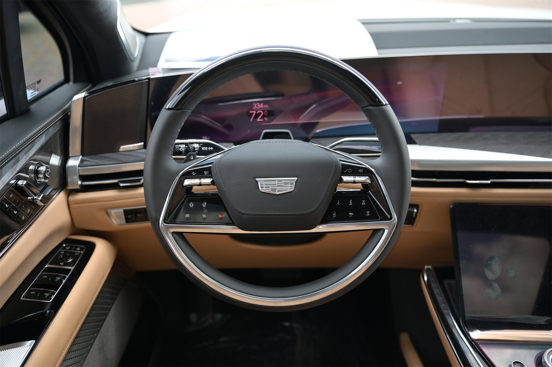 New 2025 Cadillac Escalade IQ Luxury 2 image 8