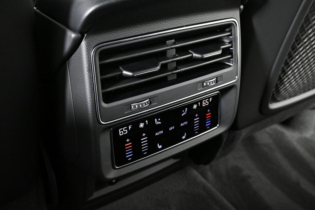 New 2026 Audi SQ8 Premium Plus image 21