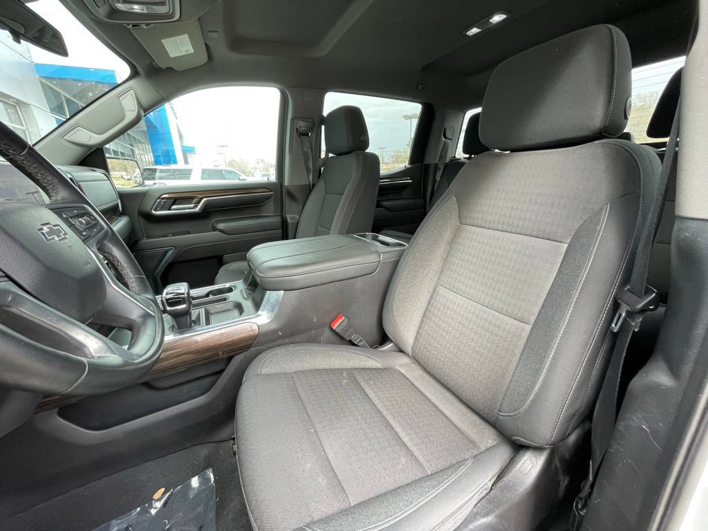 Used 2024 Chevrolet Silverado 1500 LT Trail Boss w/ Protection Package AWD/4WD image 23
