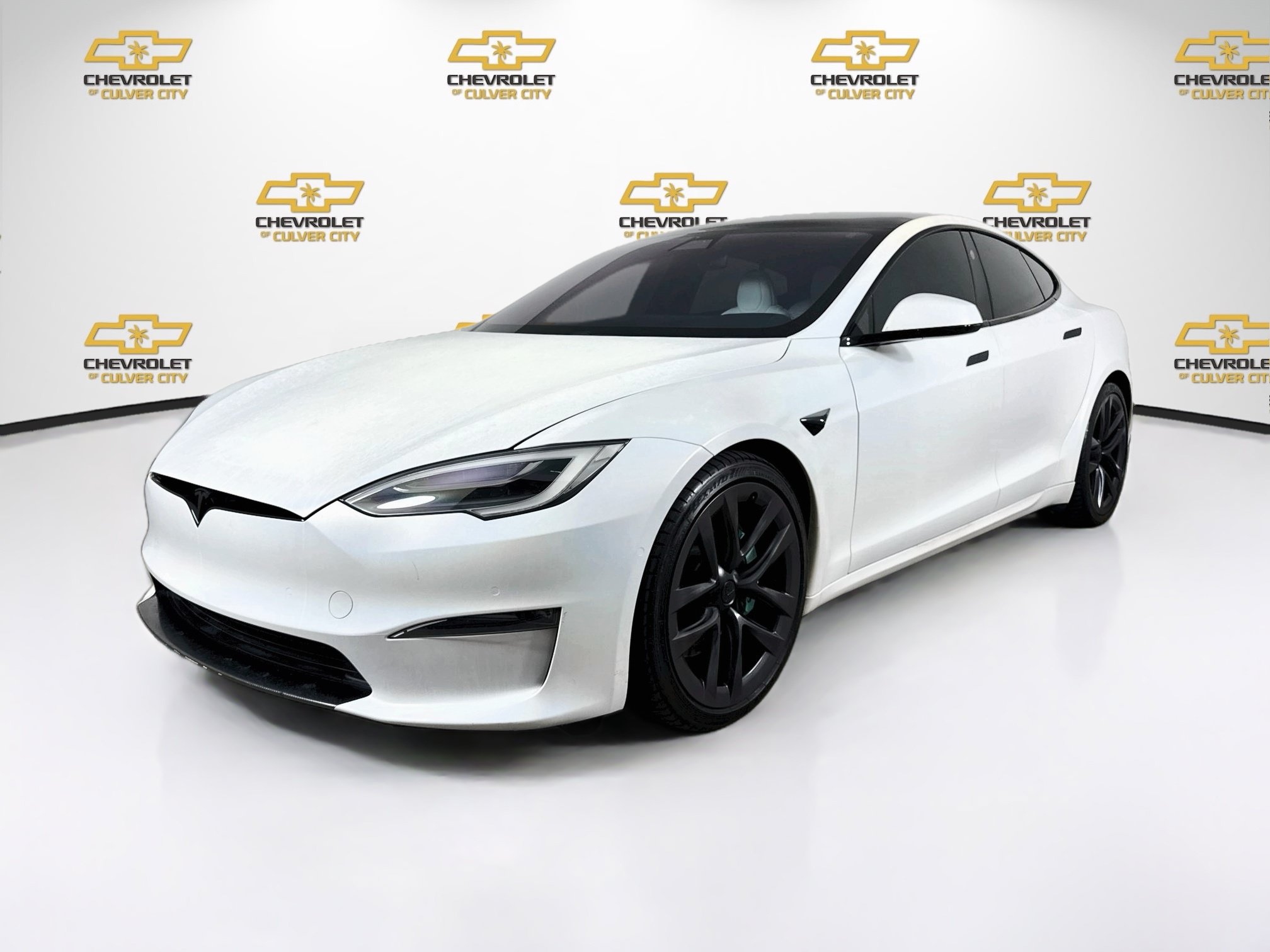 Used 2022 Tesla Model S Plaid AWD/4WD image 3
