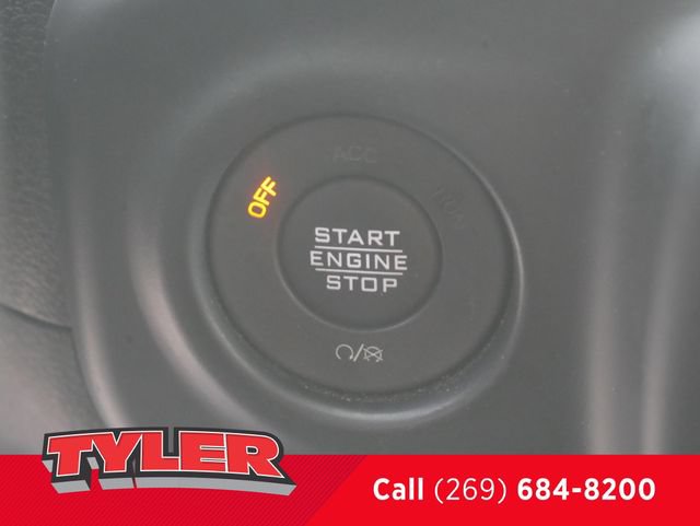 Used 2023 Jeep Wrangler Unlimited Sahara w/ Cold Weather Group AWD/4WD image 27