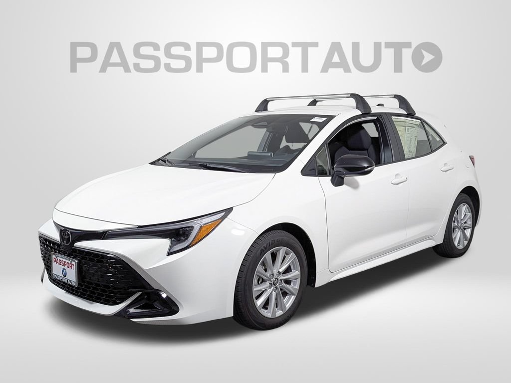 Used 2026 Toyota Corolla SE FWD image 1