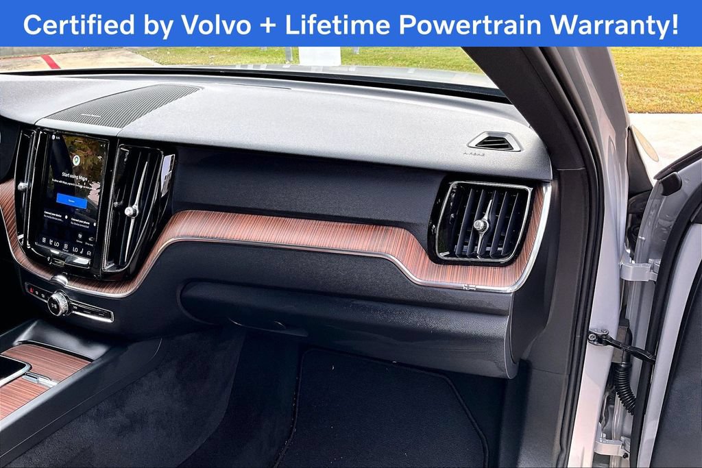 Certified 2024 Volvo XC60 B5 Plus w/ Protection Package Premier AWD/4WD image 21