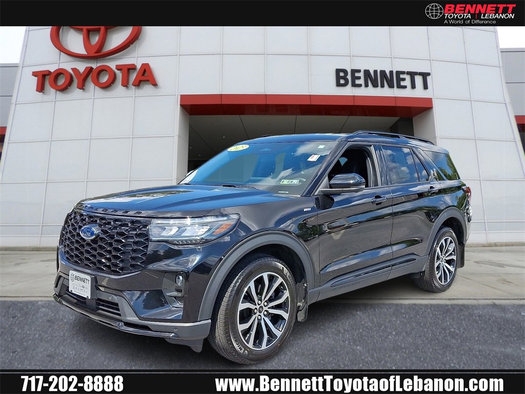 Used 2025 Ford Explorer ST-Line