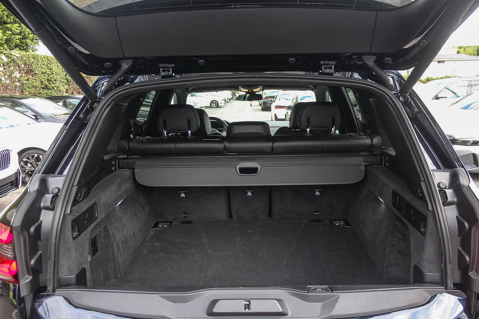 Used 2023 BMW X5 sDrive40i w/ M Sport Package RWD image 26
